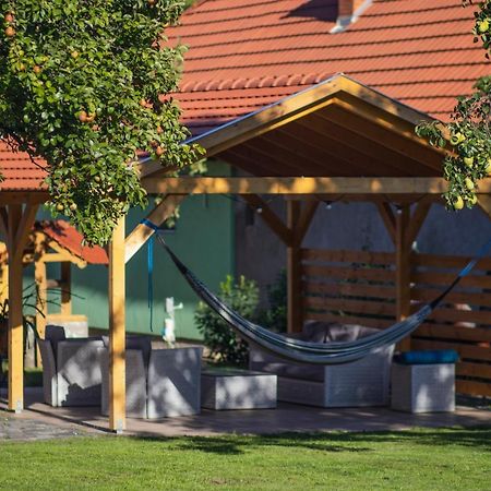 Ferienwohnung Csenduelo Vendeghaz Noszvaj Exterior foto