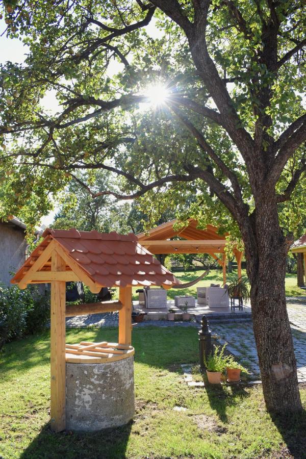 Ferienwohnung Csenduelo Vendeghaz Noszvaj Exterior foto